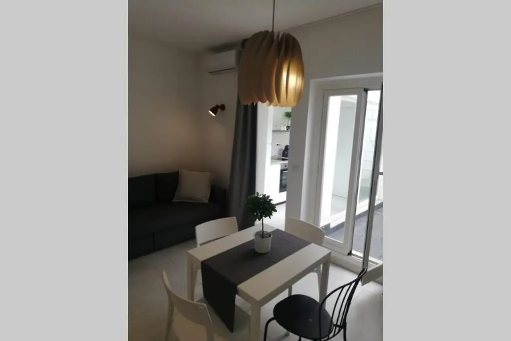 Holiday home Casa Ubaruni Villa Acireale Italy